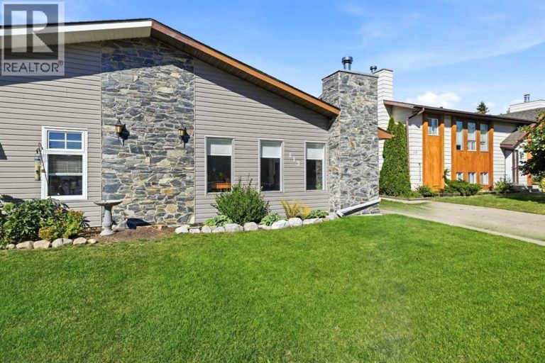 Listing photo – 113 Rupert Crescent, Red Deer
