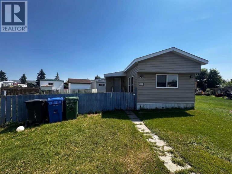212, 5344 76 Street, Red Deer
