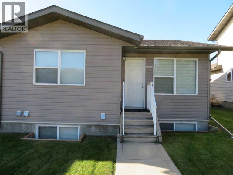 3, 5311 57 Avenue, Ponoka