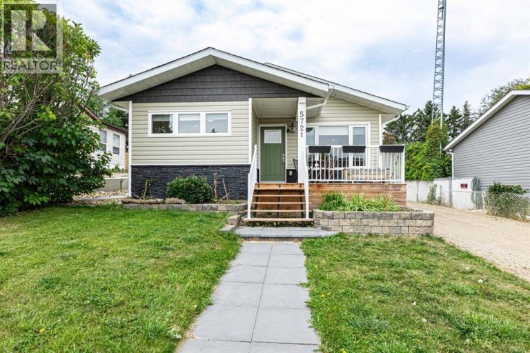 5721 51 Avenue, Innisfail