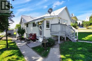 Listing photo – 5020 51 Street, Rocky Mountain House