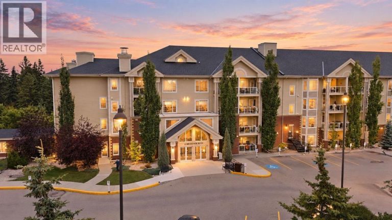 101, 6 Michener Boulevard, Red Deer