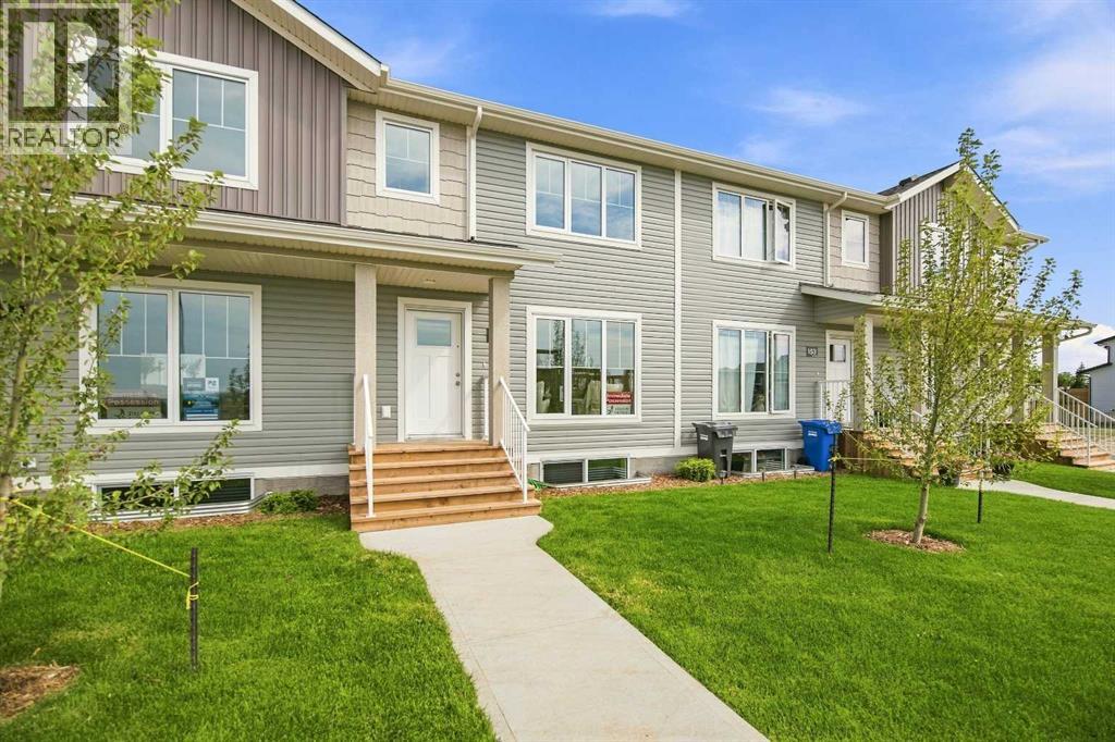 Listing photo – 157 Athens Road, Blackfalds