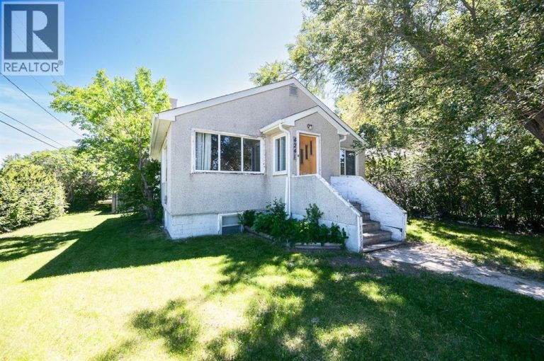 4241 41 Avenue, Red Deer