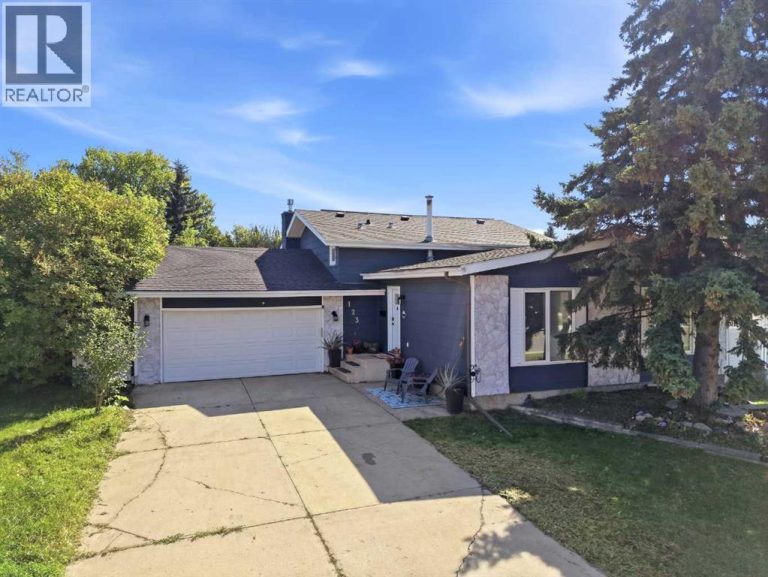 123 Metcalf Avenue, Red Deer