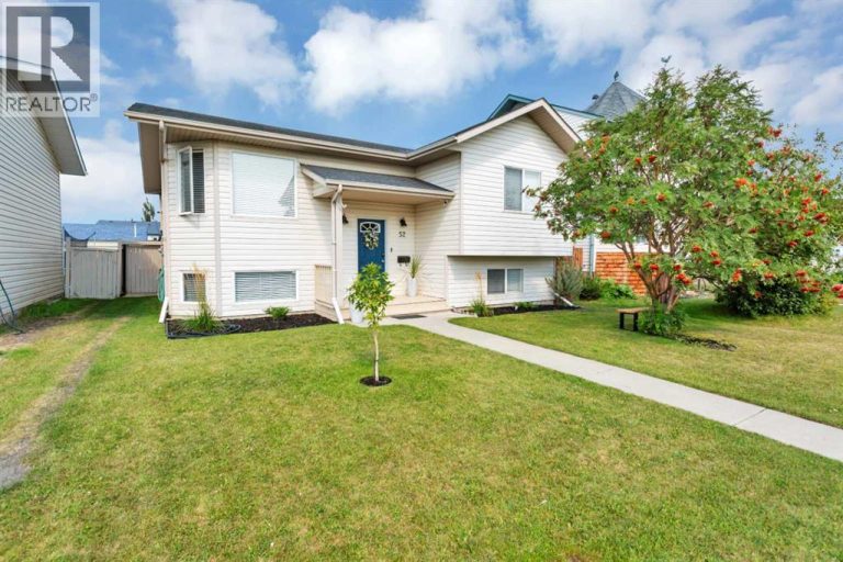 52 Harper Drive, Sylvan Lake