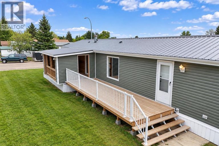 6506 52 Street, Ponoka